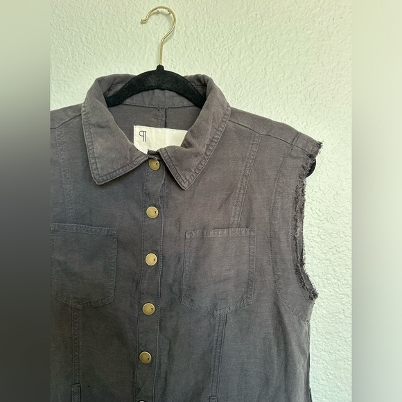 Pilcro | Sleeveless Mechanic Romper - Picture 4 of 10